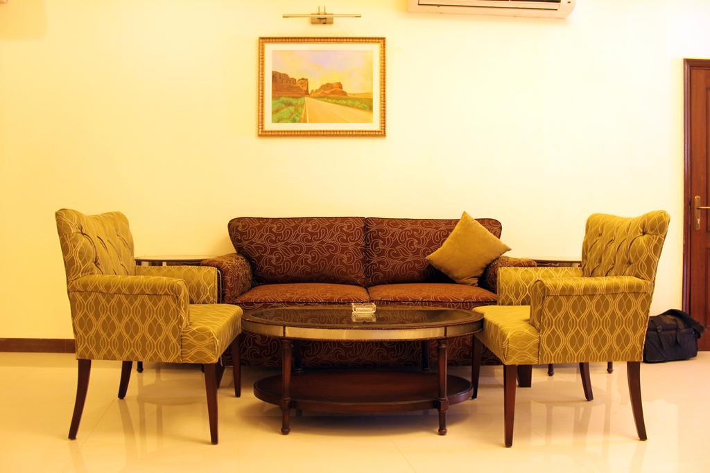 Royal Suite,632935380:JPEG